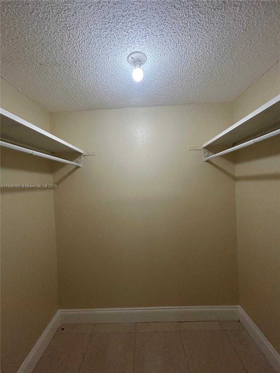 Small Image of 14850 NARANJA LAKES BLVD #B1G, Homestead Number 9