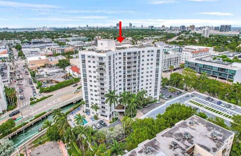 Small Image of 1688 WEST AVE #602, Miami Beach Number 2