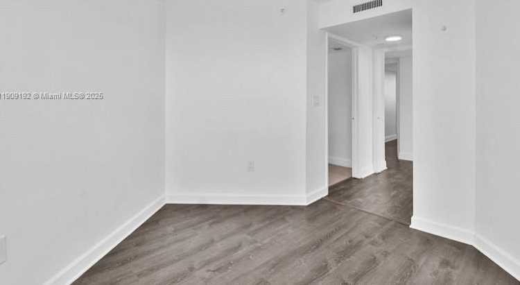 Small Image of 1688 WEST AVE #602, Miami Beach Number 49