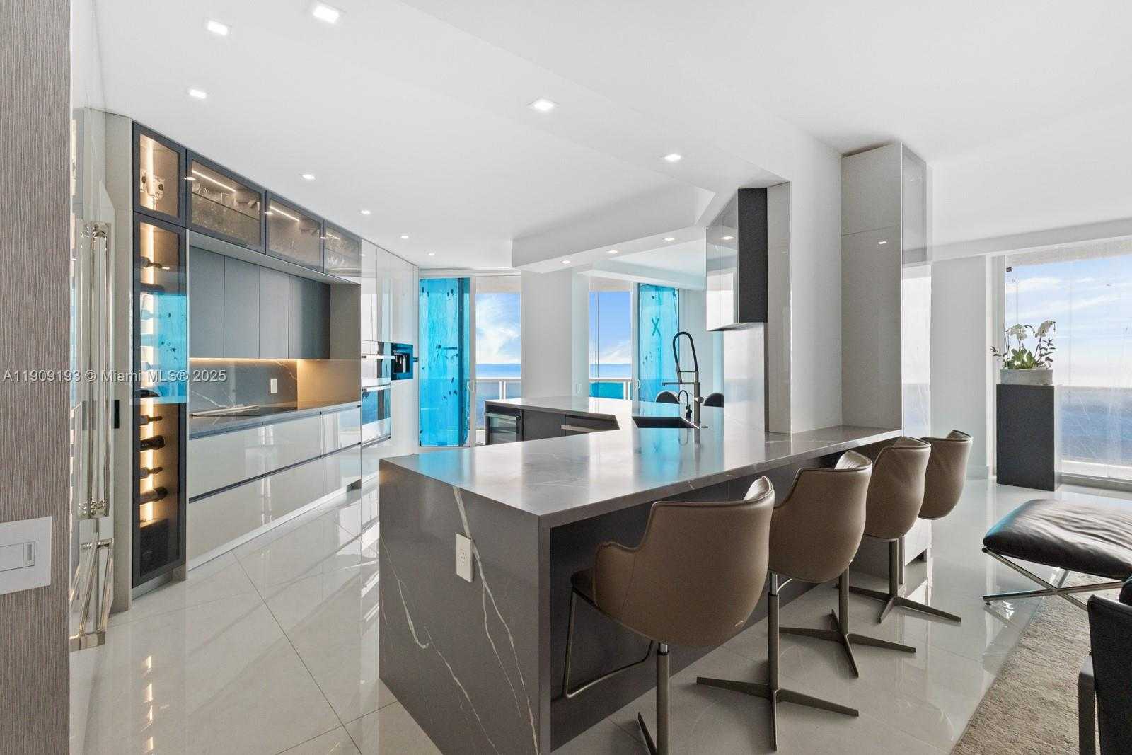 Small Image of 3801 NORTH EAST 207TH ST #20BS, Aventura Number 2