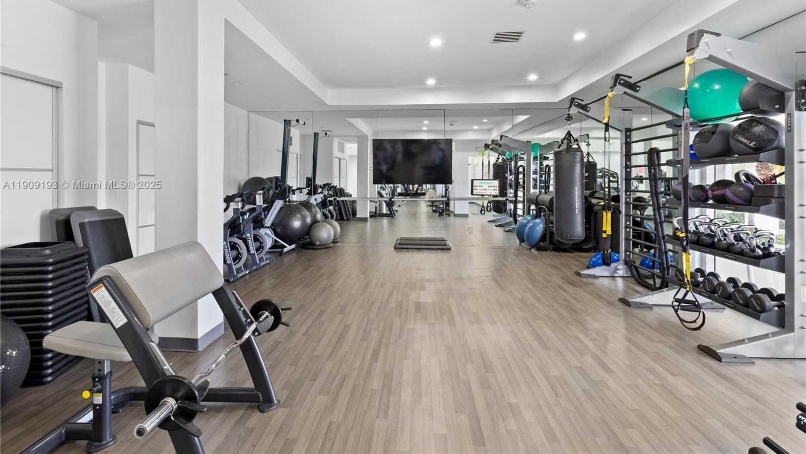 Small Image of 3801 NORTH EAST 207TH ST #20BS, Aventura Number 44