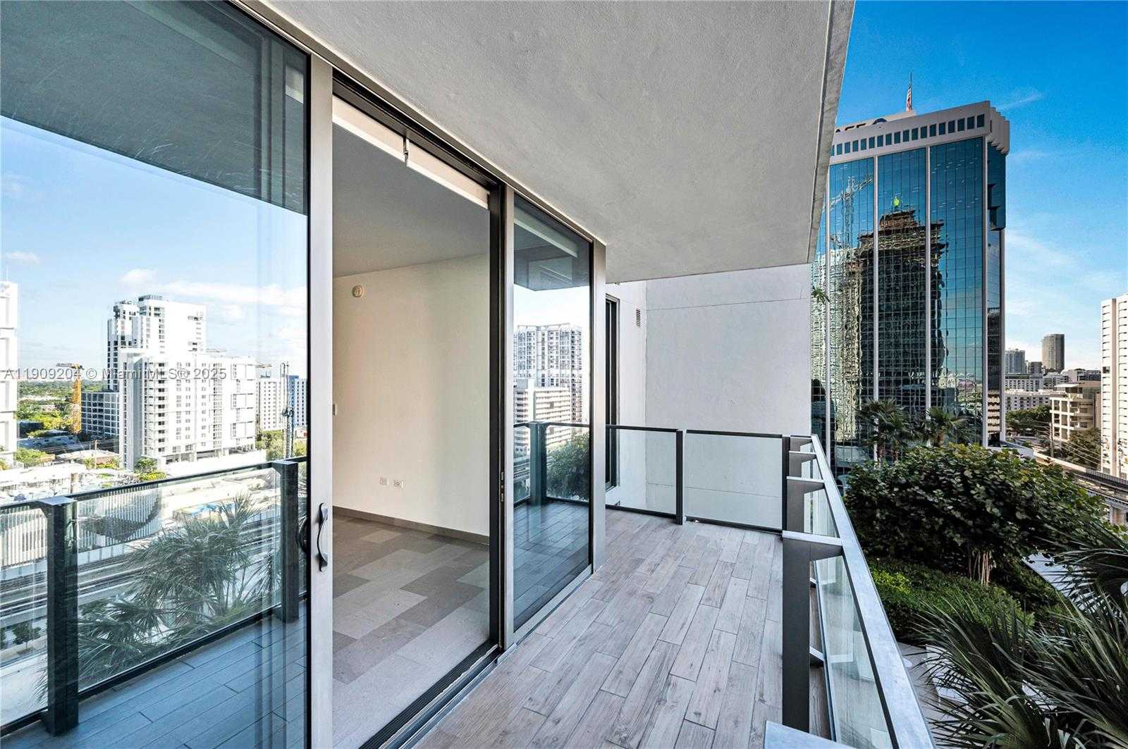 Small Image of 88 SOUTH WEST 7TH ST #806, Miami Number 13
