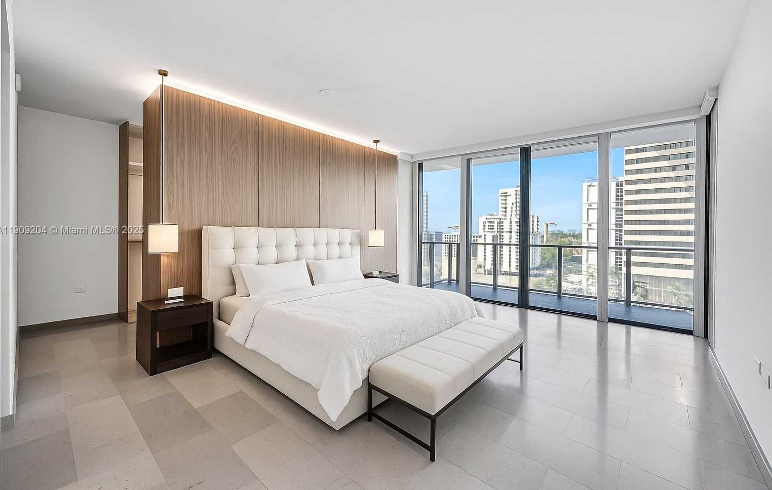 Small Image of 88 SOUTH WEST 7TH ST #806, Miami Number 29