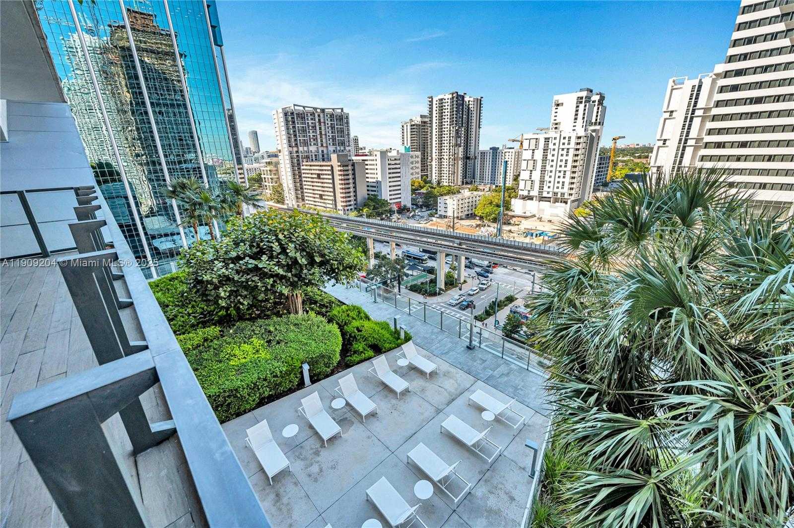 Small Image of 88 SOUTH WEST 7TH ST #806, Miami Number 45