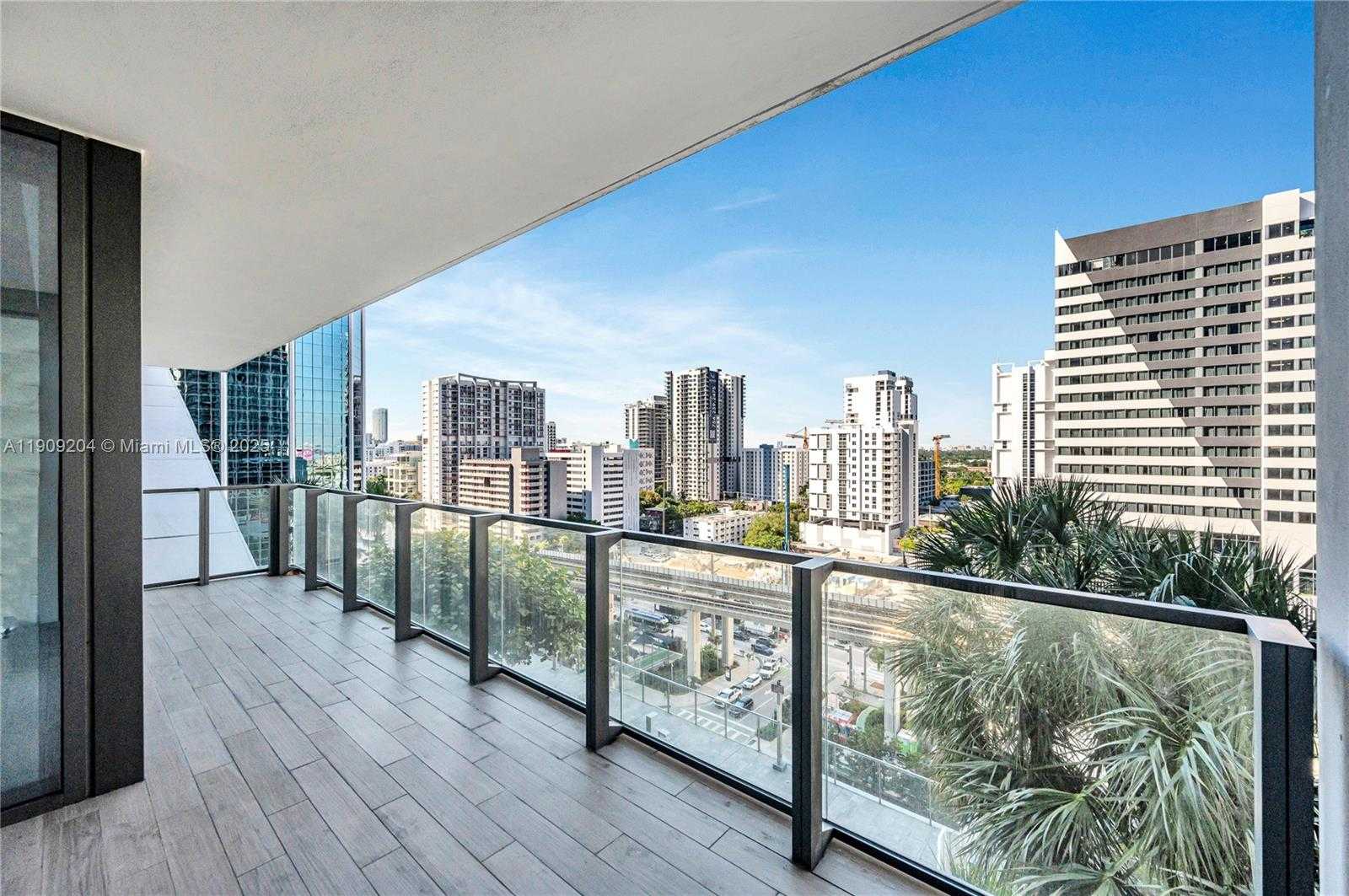 Small Image of 88 SOUTH WEST 7TH ST #806, Miami Number 47