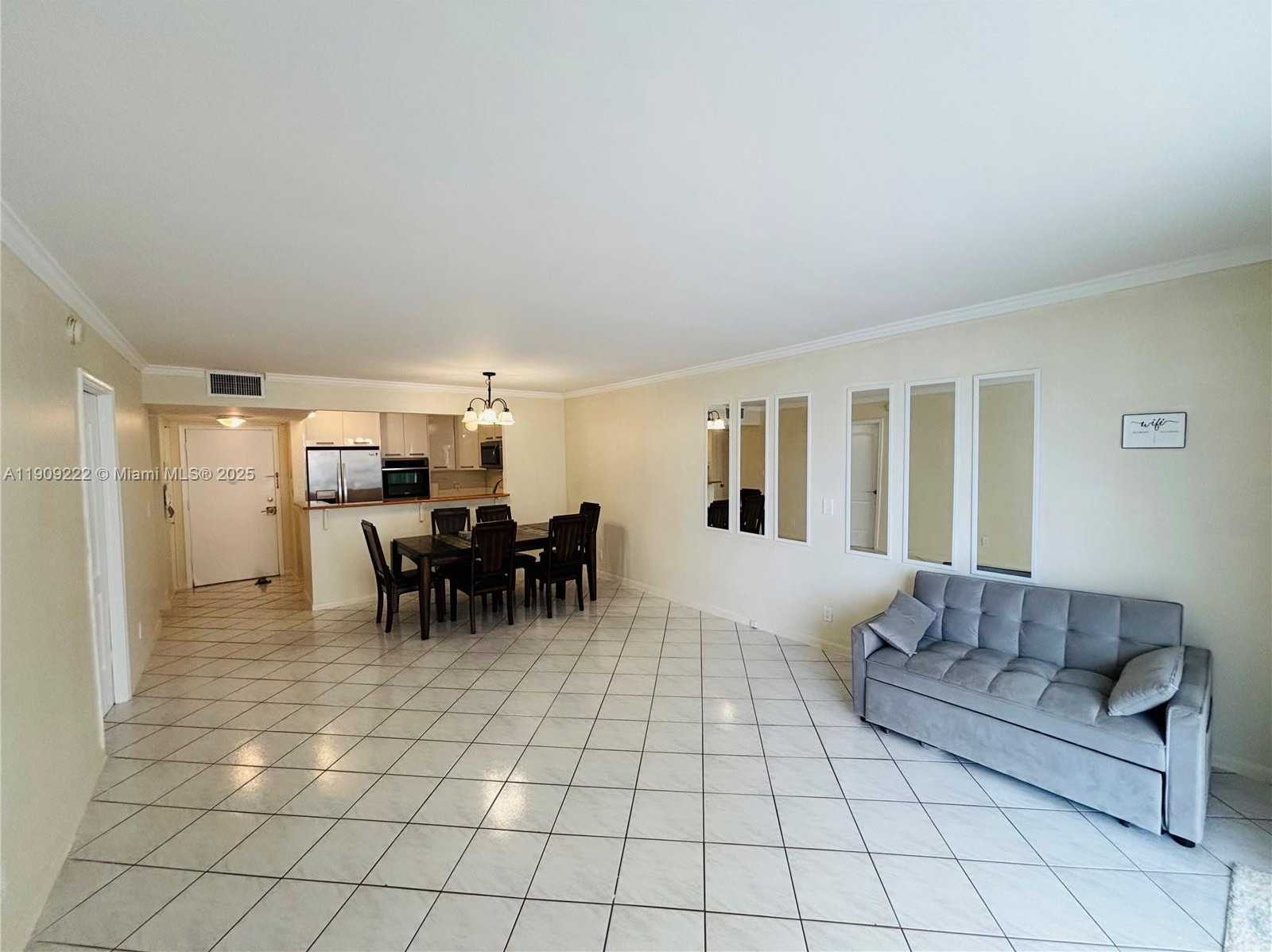 Small Image of 1817 SOUTH OCEAN DR #622, Hallandale Beach Number 12