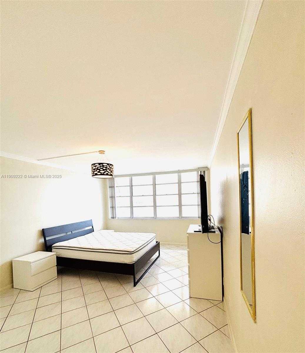 Small Image of 1817 SOUTH OCEAN DR #622, Hallandale Beach Number 18
