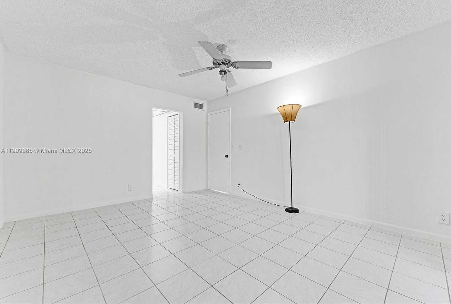 Small Image of 330 SOUTH EAST 2ND ST #103G, Hallandale Beach Number 11