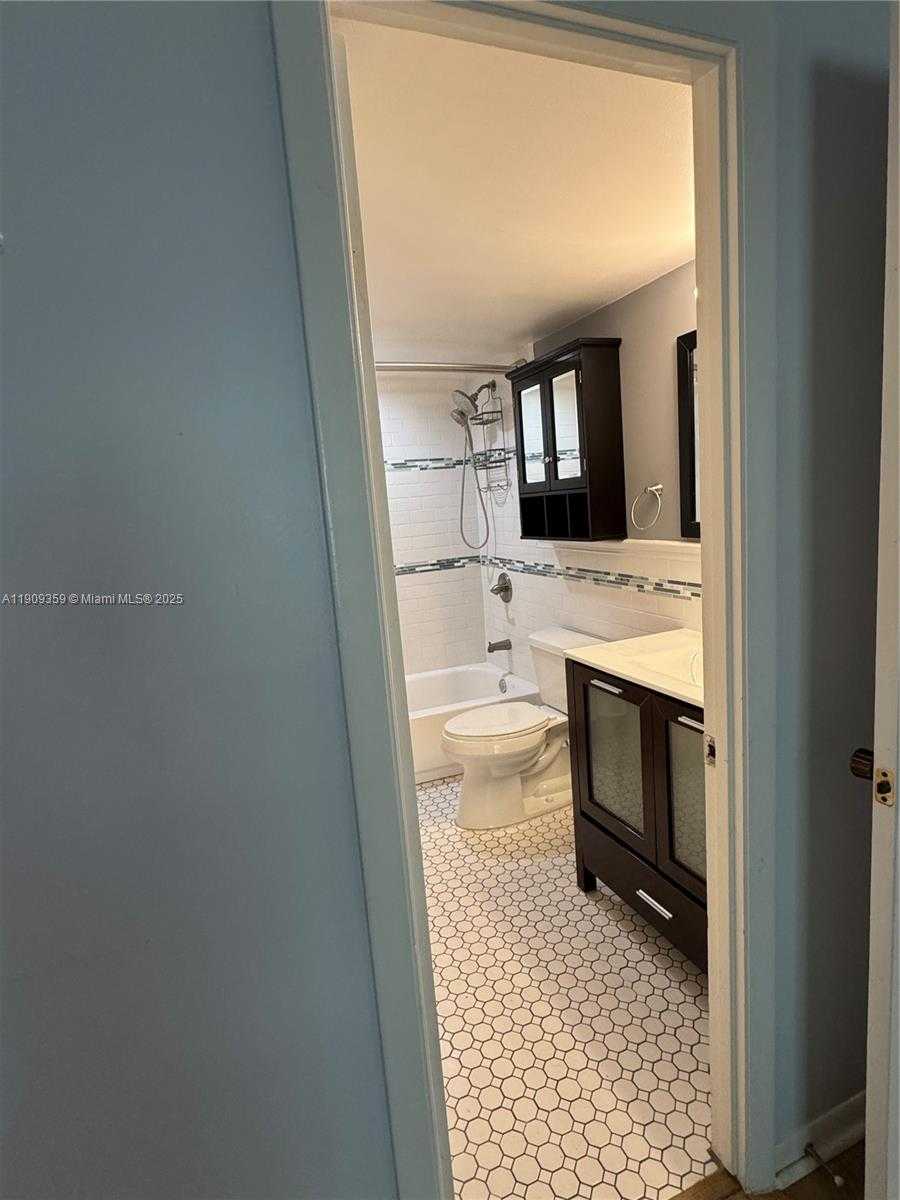 Small Image of 8411 NORTH WEST 8TH ST #203, Miami Number 1