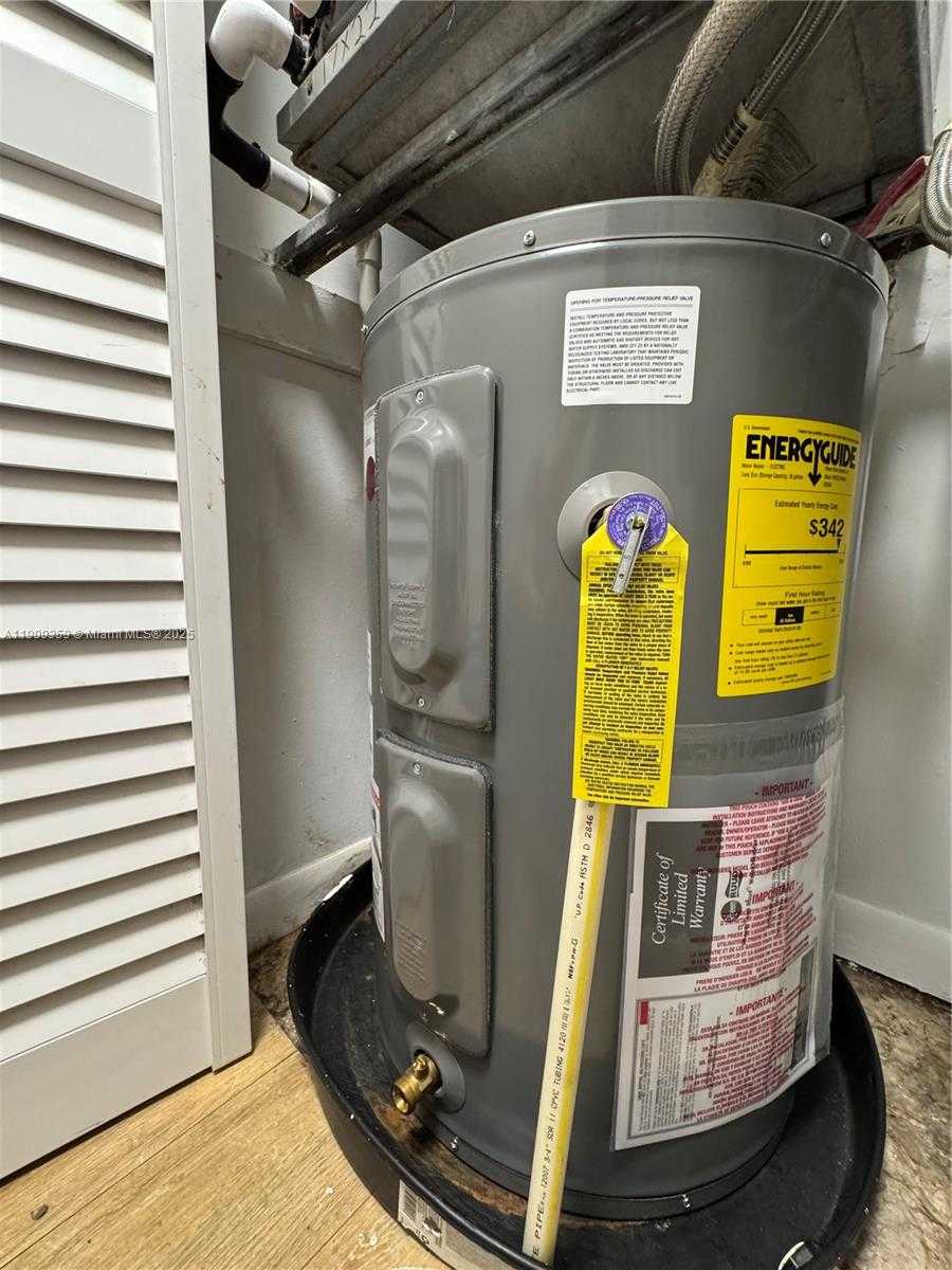 Small Image of 8411 NORTH WEST 8TH ST #203, Miami Number 11