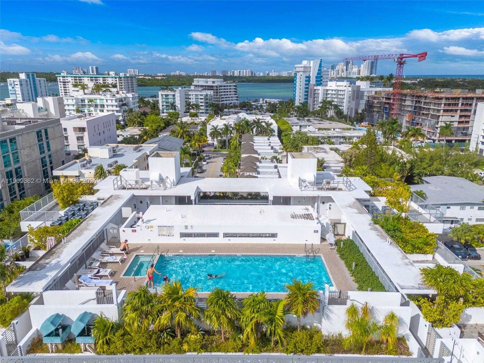 Small Image of 1100 100TH ST #401, Bay Harbor Islands Number 44