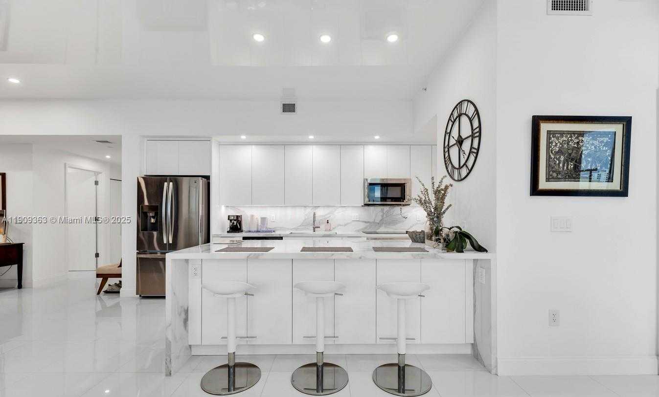 Small Image of 3131 NORTH EAST 188TH ST #2-1004, Aventura Number 10