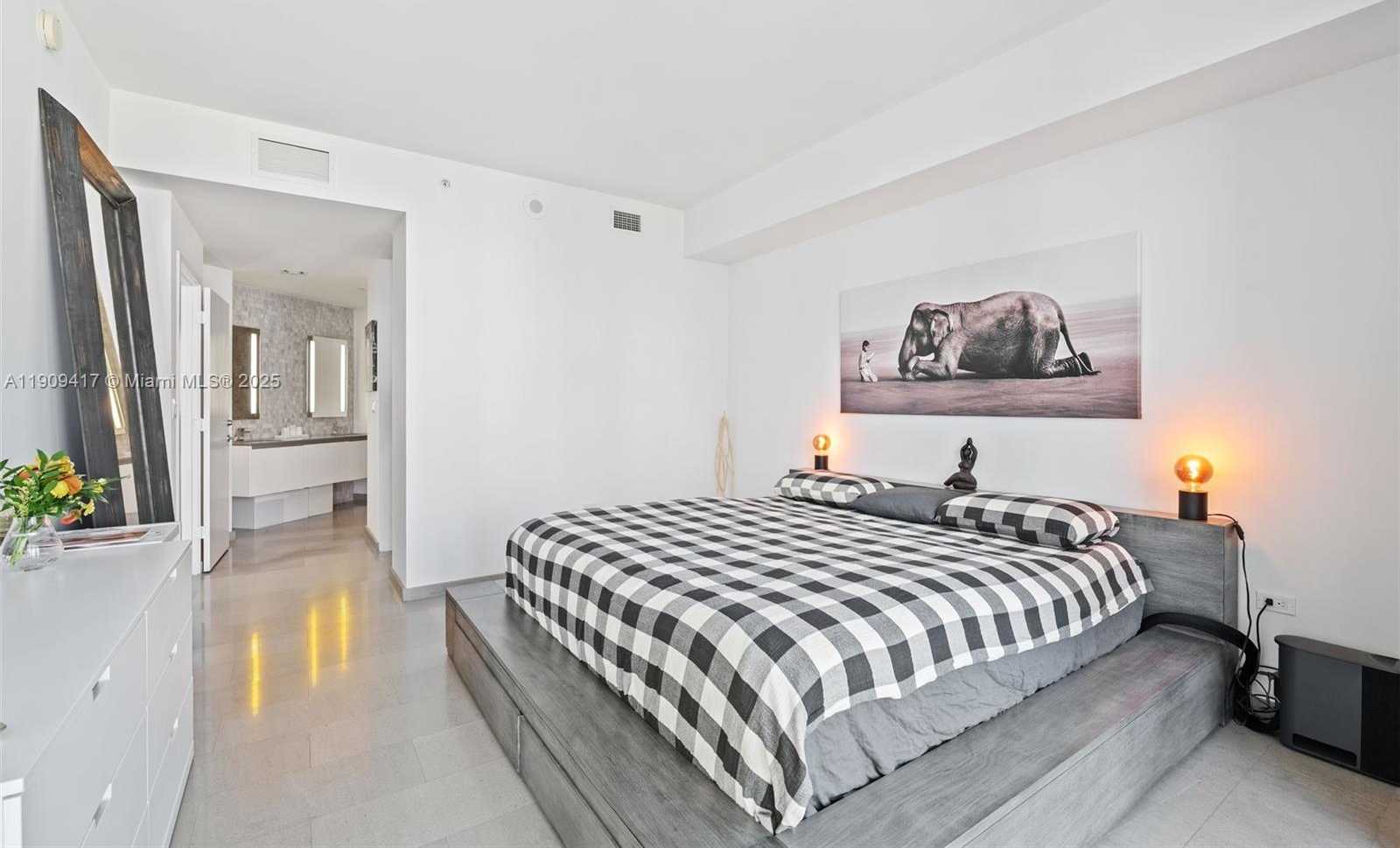 Small Image of 88 SOUTH WEST 7TH ST #3101, Miami Number 15