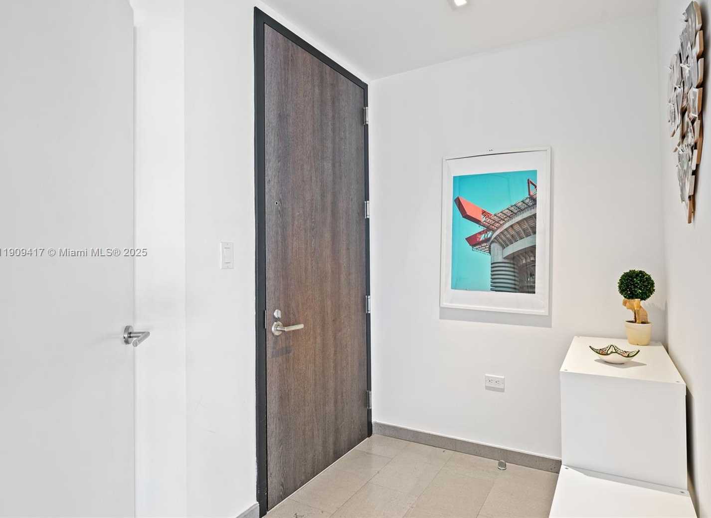 Small Image of 88 SOUTH WEST 7TH ST #3101, Miami Number 3