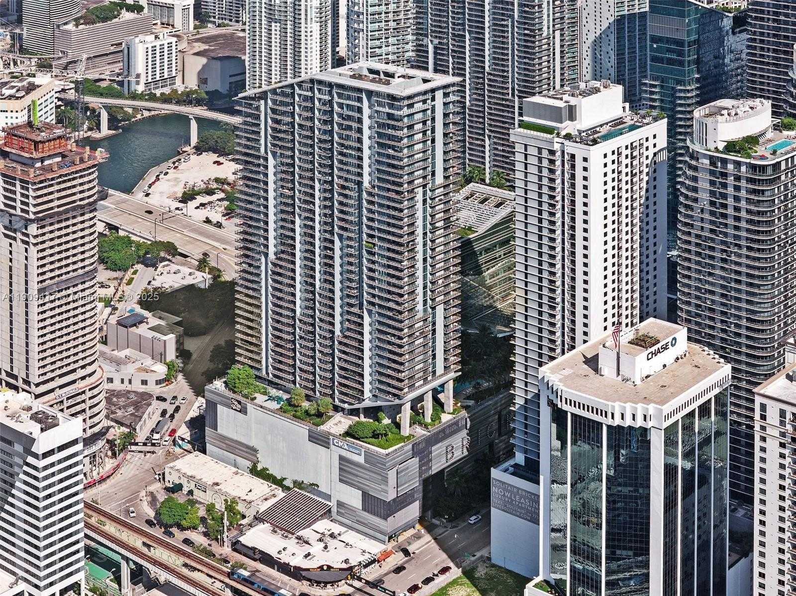 Small Image of 88 SOUTH WEST 7TH ST #3101, Miami Number 31