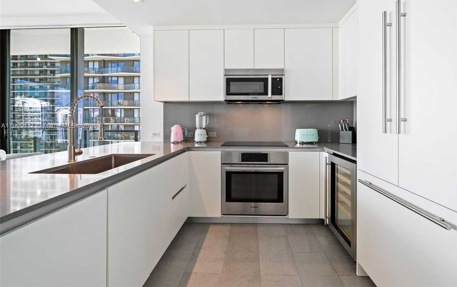 Small Image of 88 SOUTH WEST 7TH ST #3101, Miami Number 5