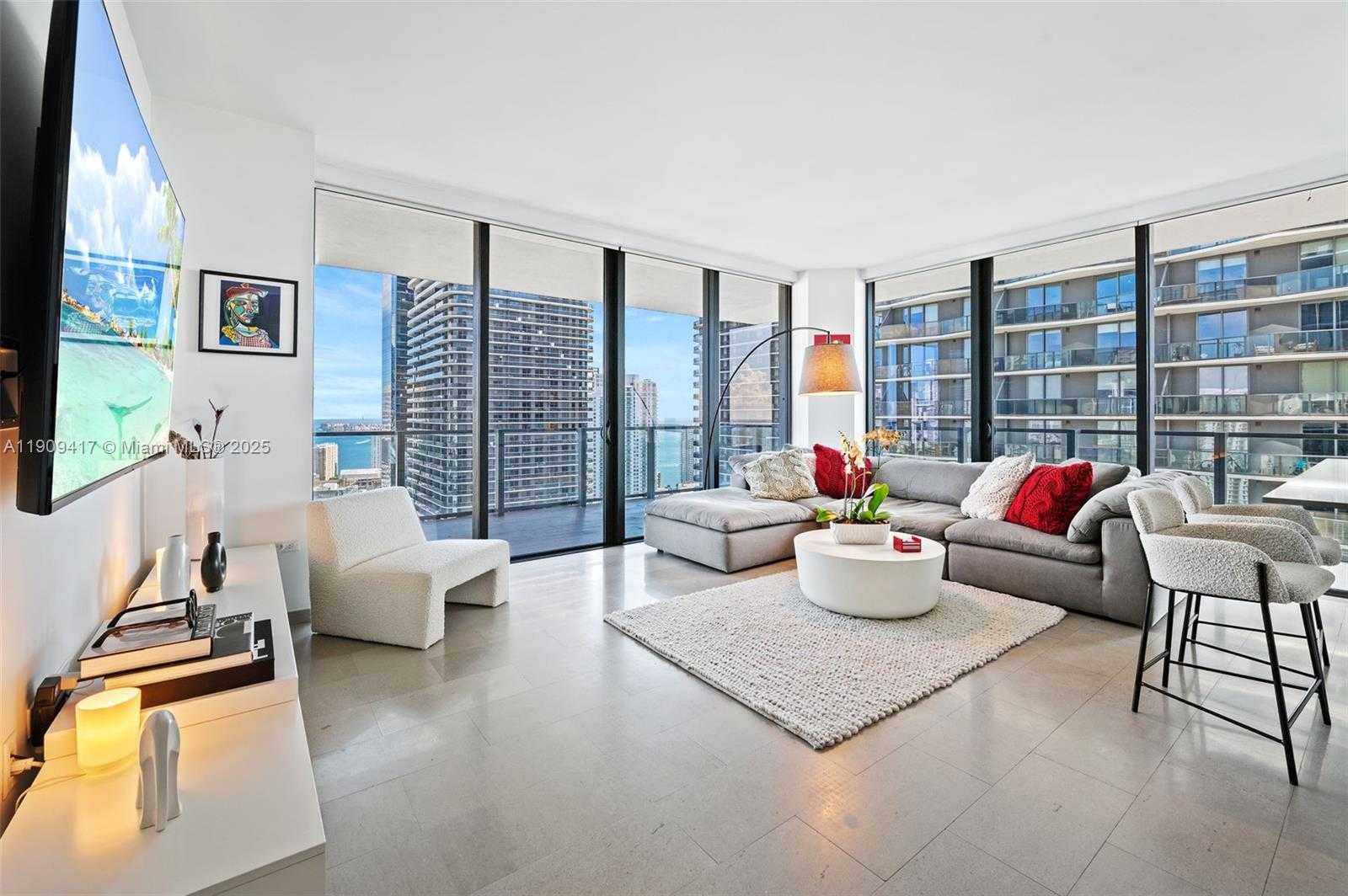 Small Image of 88 SOUTH WEST 7TH ST #3101, Miami Number 9