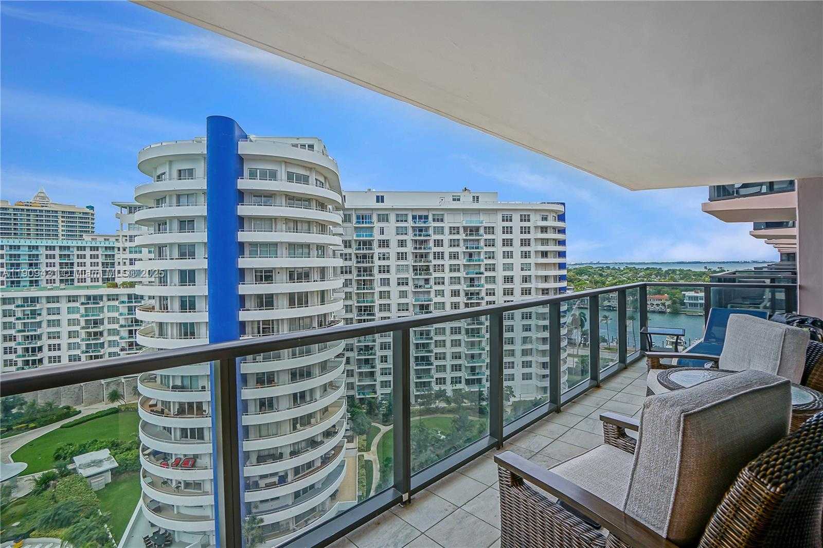 Small Image of 5225 COLLINS AVE #1403, Miami Beach Number 10