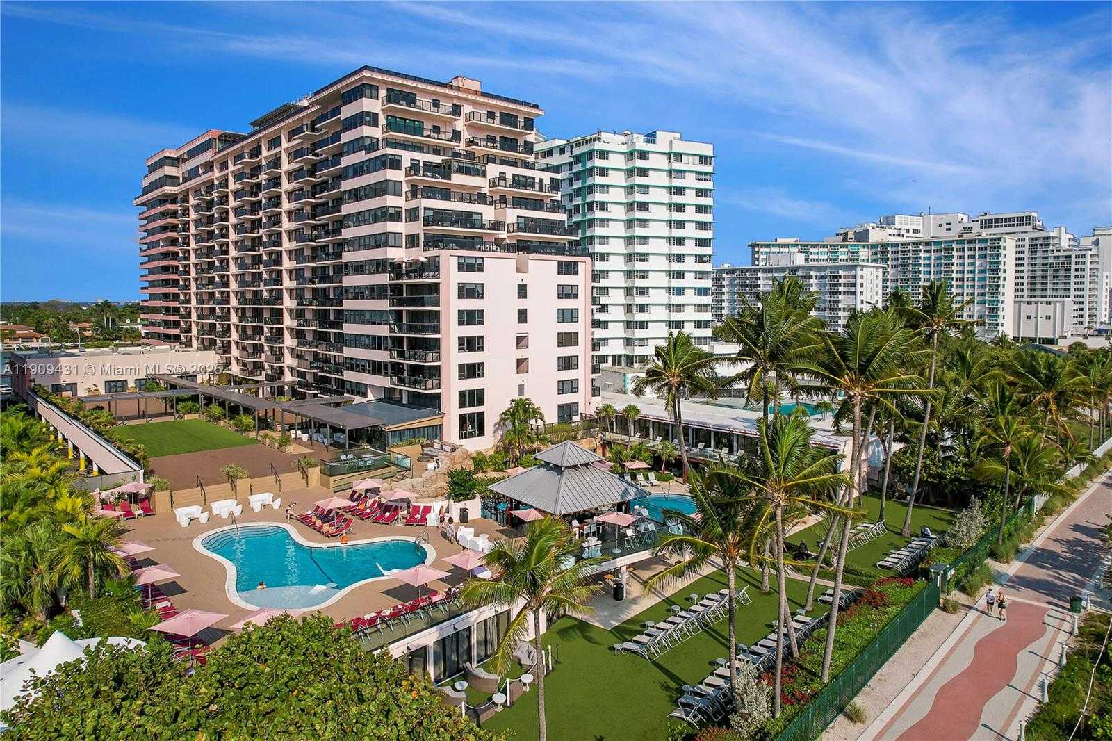 Small Image of 5225 COLLINS AVE #1403, Miami Beach Number 16