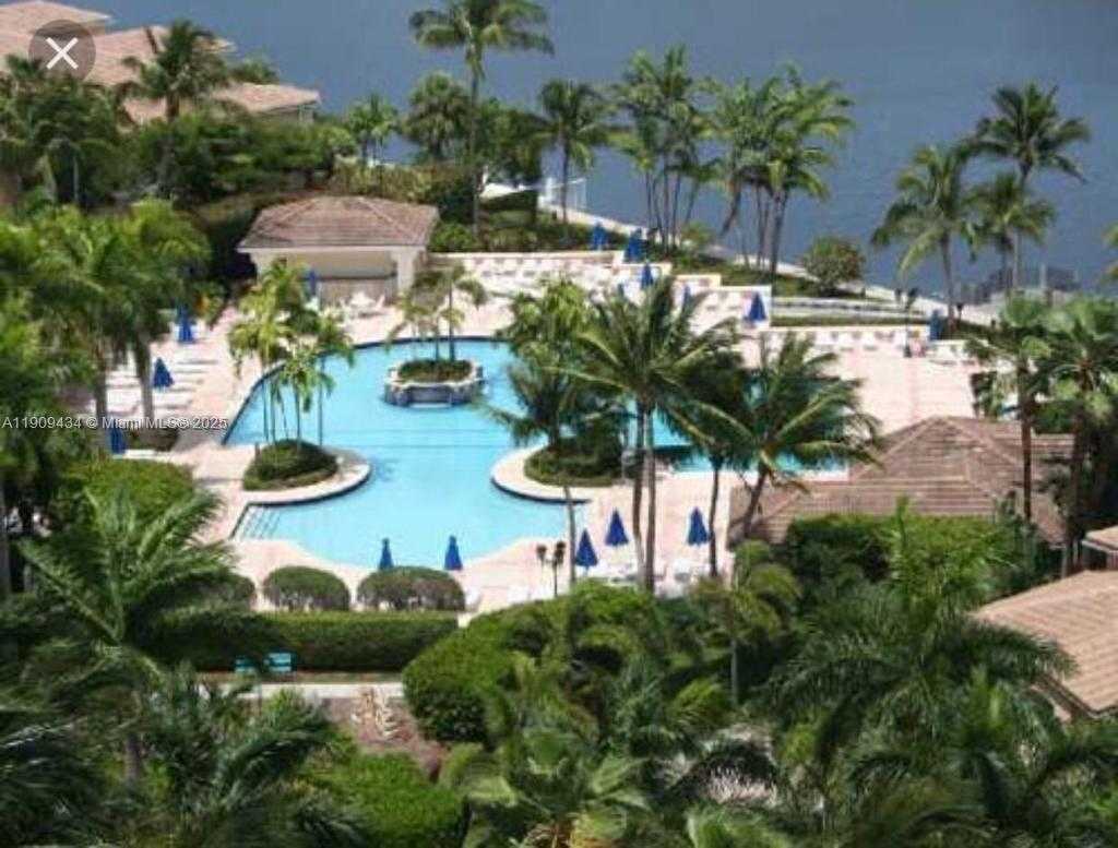 Small Image of 21055 YACHT CLUB DR #1602, Aventura Number 31