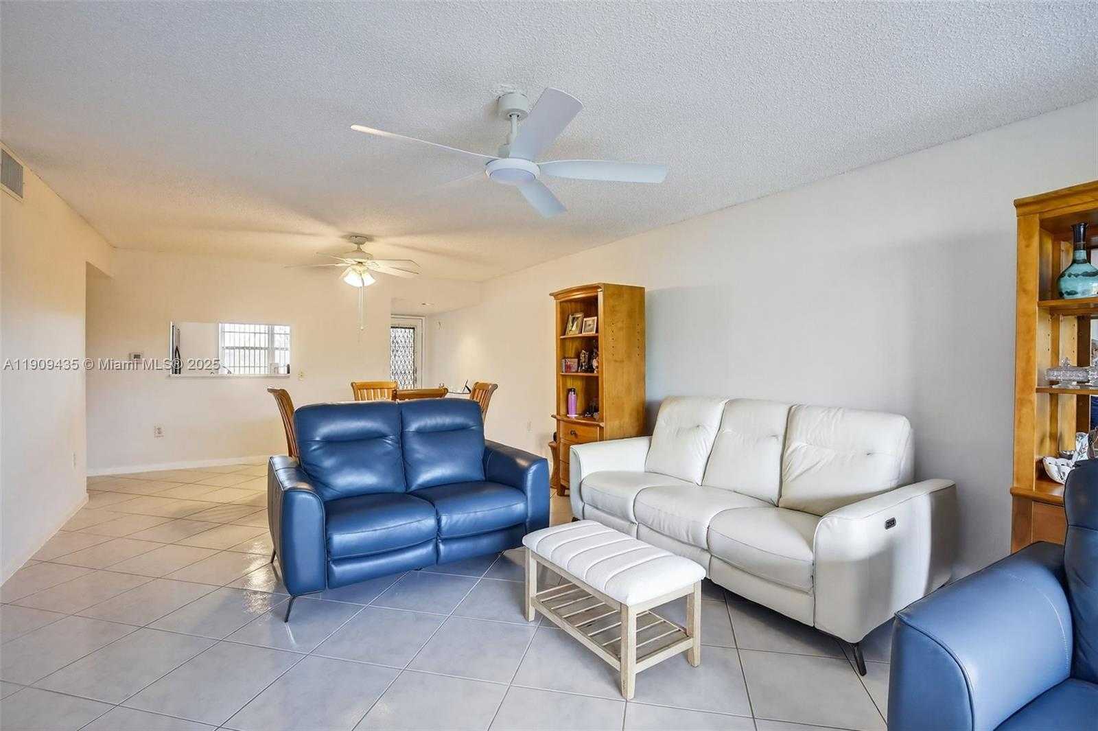 Small Image of 13105 SOUTH WEST 16TH CT #407L, Pembroke Pines Number 20