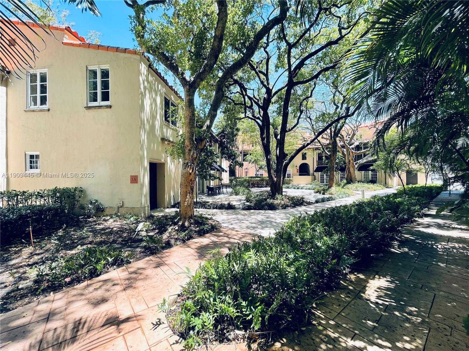 Small Image of 888 SOUTH DOUGLAS RD #119, Coral Gables Number 11