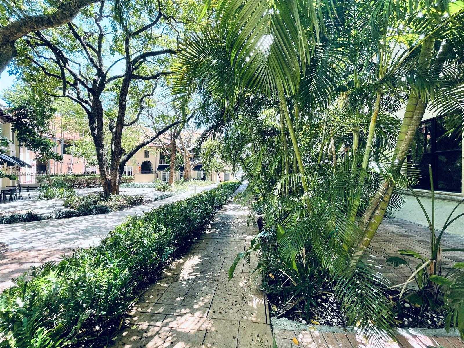 Small Image of 888 SOUTH DOUGLAS RD #119, Coral Gables Number 13