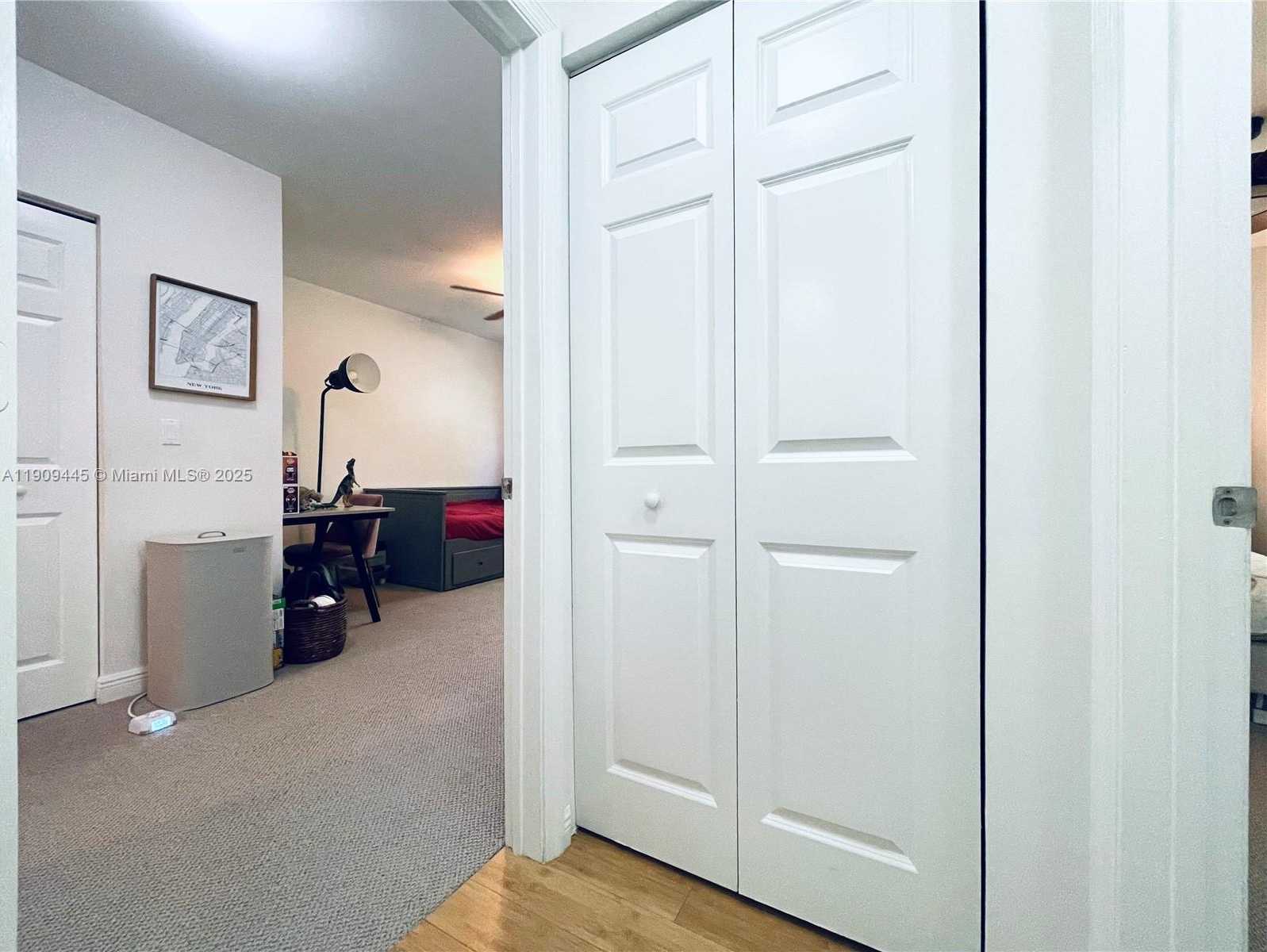 Small Image of 888 SOUTH DOUGLAS RD #119, Coral Gables Number 20