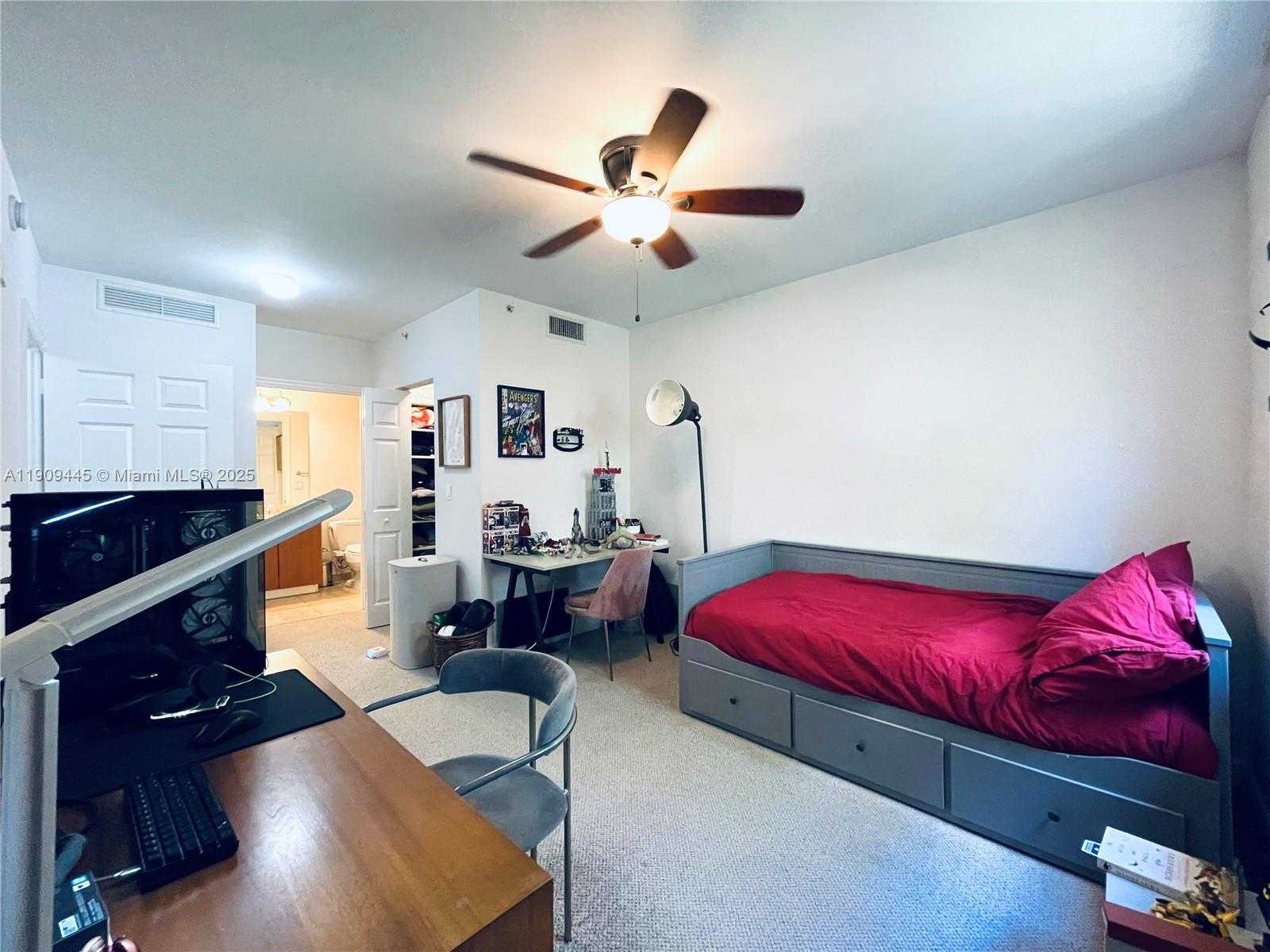 Small Image of 888 SOUTH DOUGLAS RD #119, Coral Gables Number 22