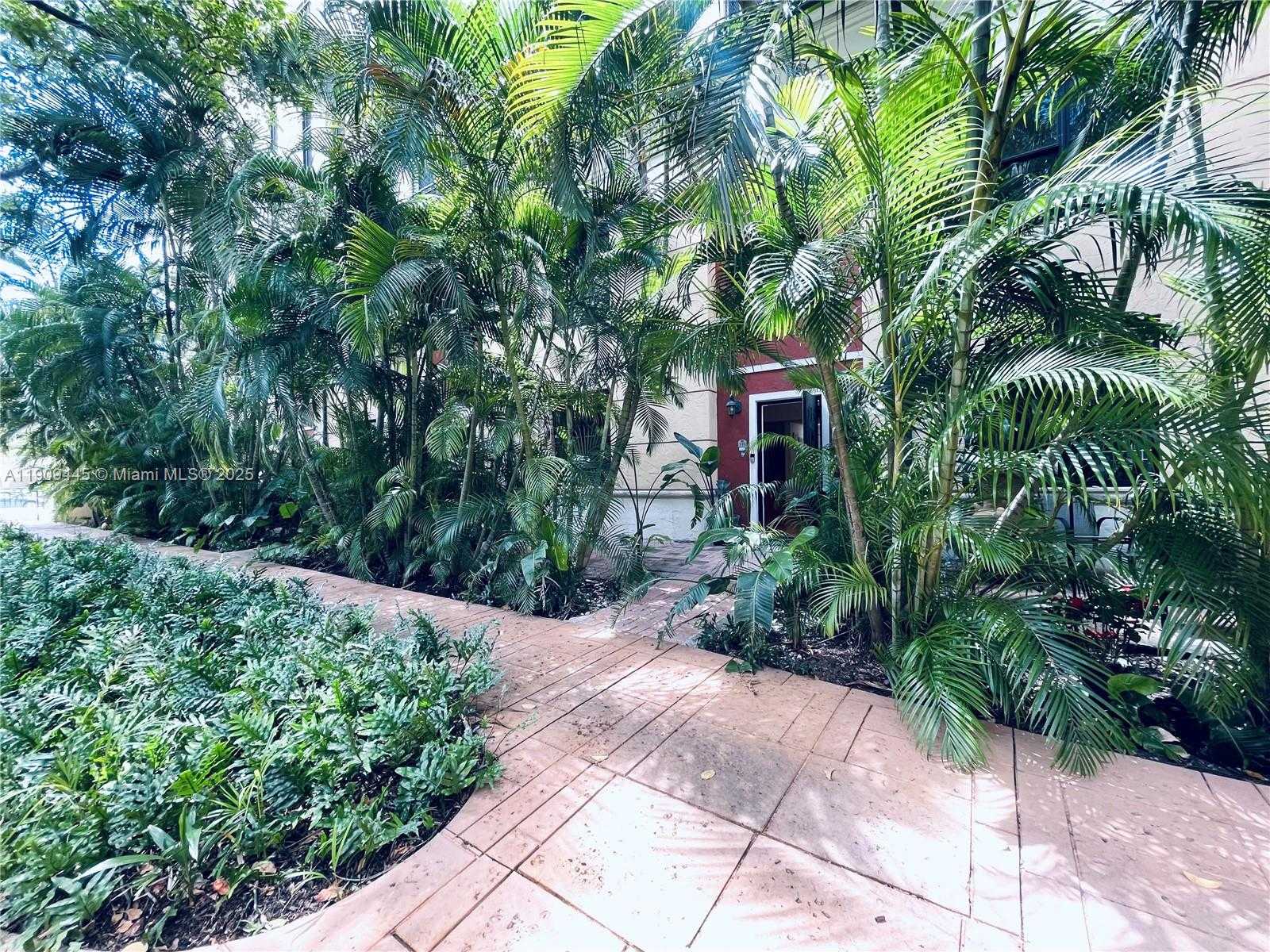 Small Image of 888 SOUTH DOUGLAS RD #119, Coral Gables Number 26