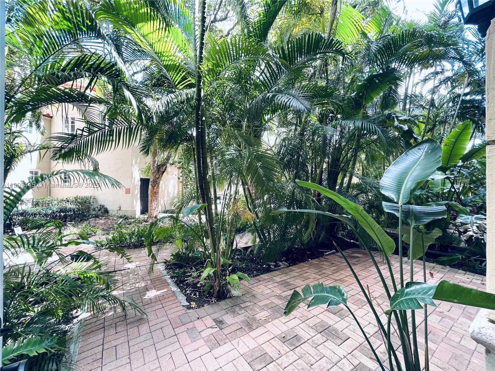 Small Image of 888 SOUTH DOUGLAS RD #119, Coral Gables Number 30