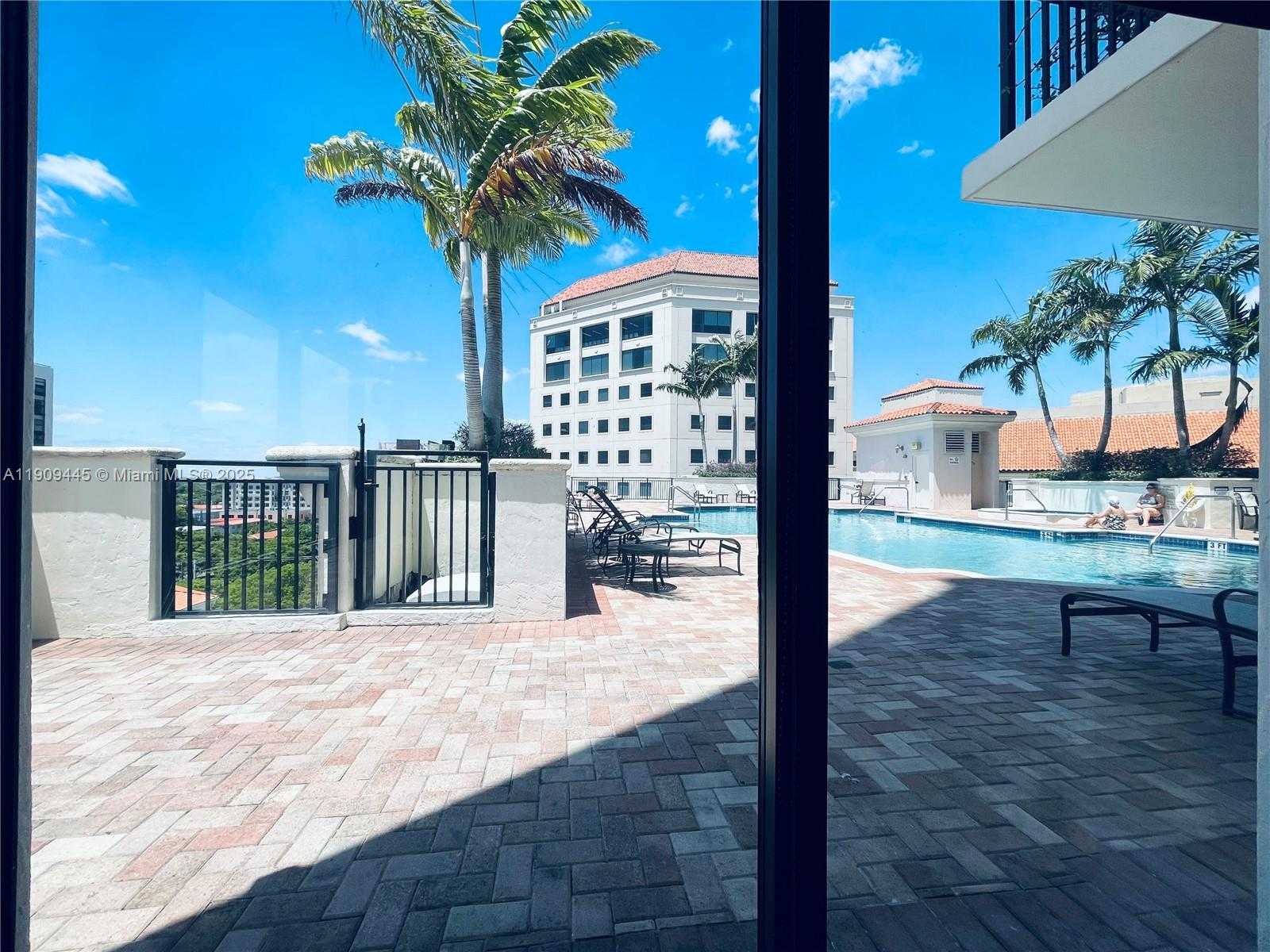 Small Image of 888 SOUTH DOUGLAS RD #119, Coral Gables Number 9