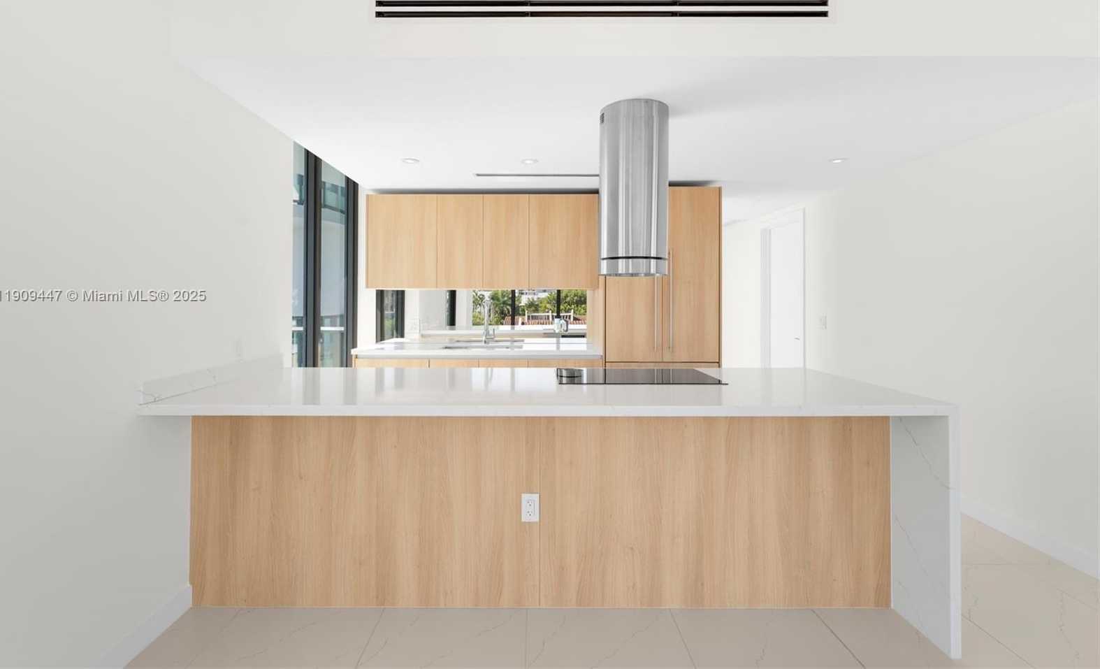 Small Image of 9901 WEST BAY HARBOR DR #506, Bay Harbor Islands Number 2