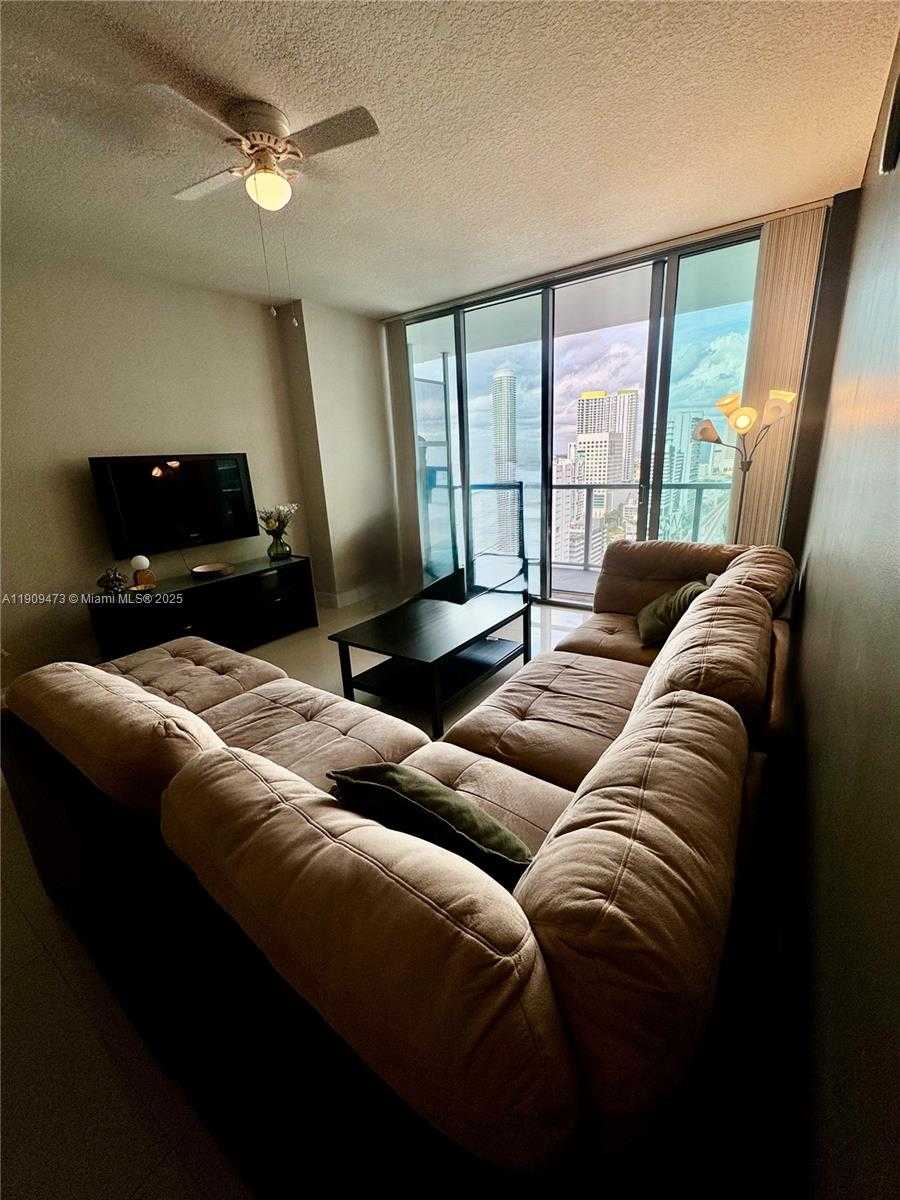 Small Image of 79 SOUTH WEST 12 #2811, Miami Number 13