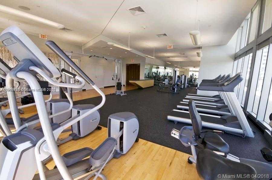 Small Image of 79 SOUTH WEST 12 #2811, Miami Number 35