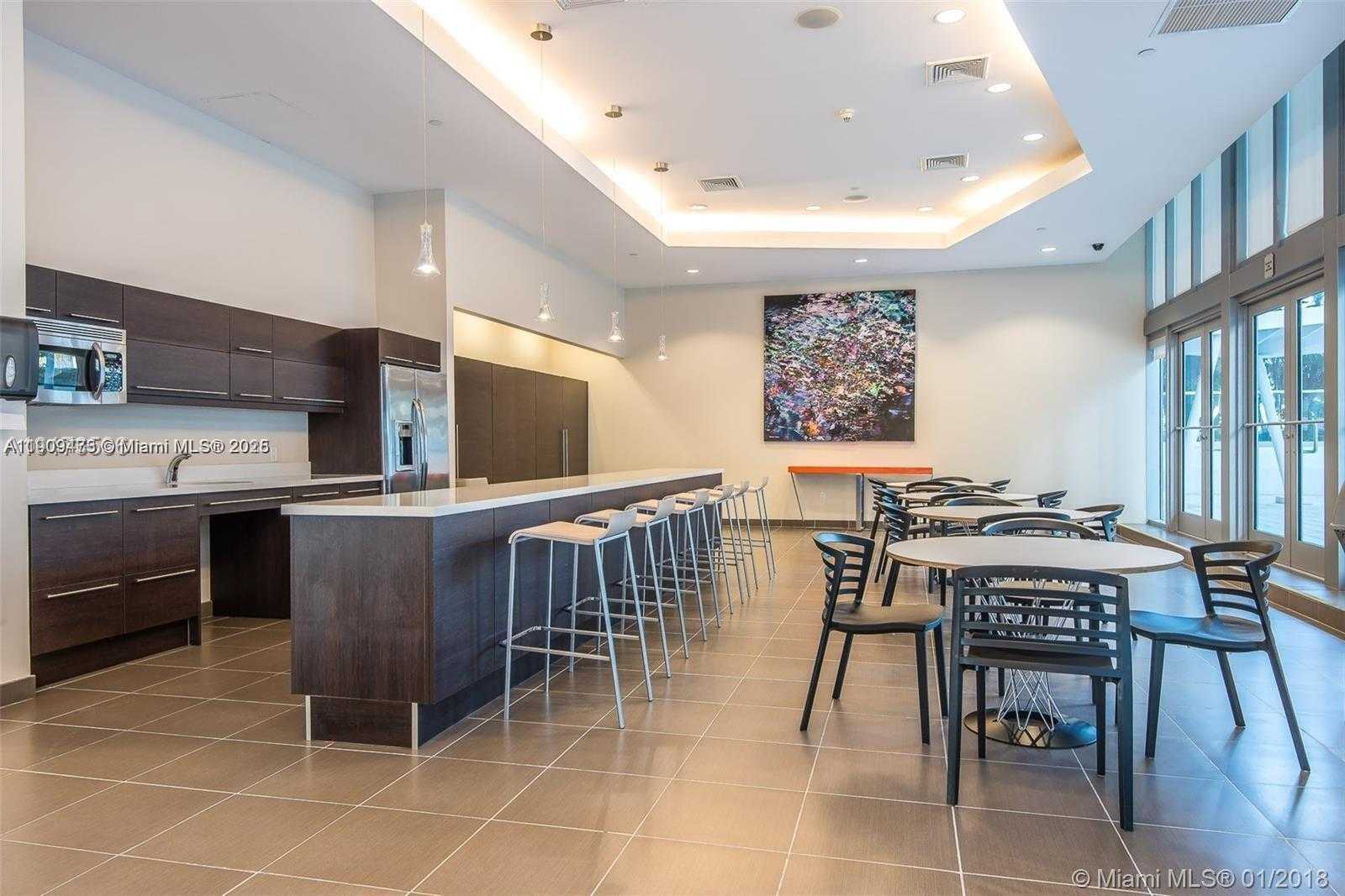 Small Image of 79 SOUTH WEST 12 #2811, Miami Number 37