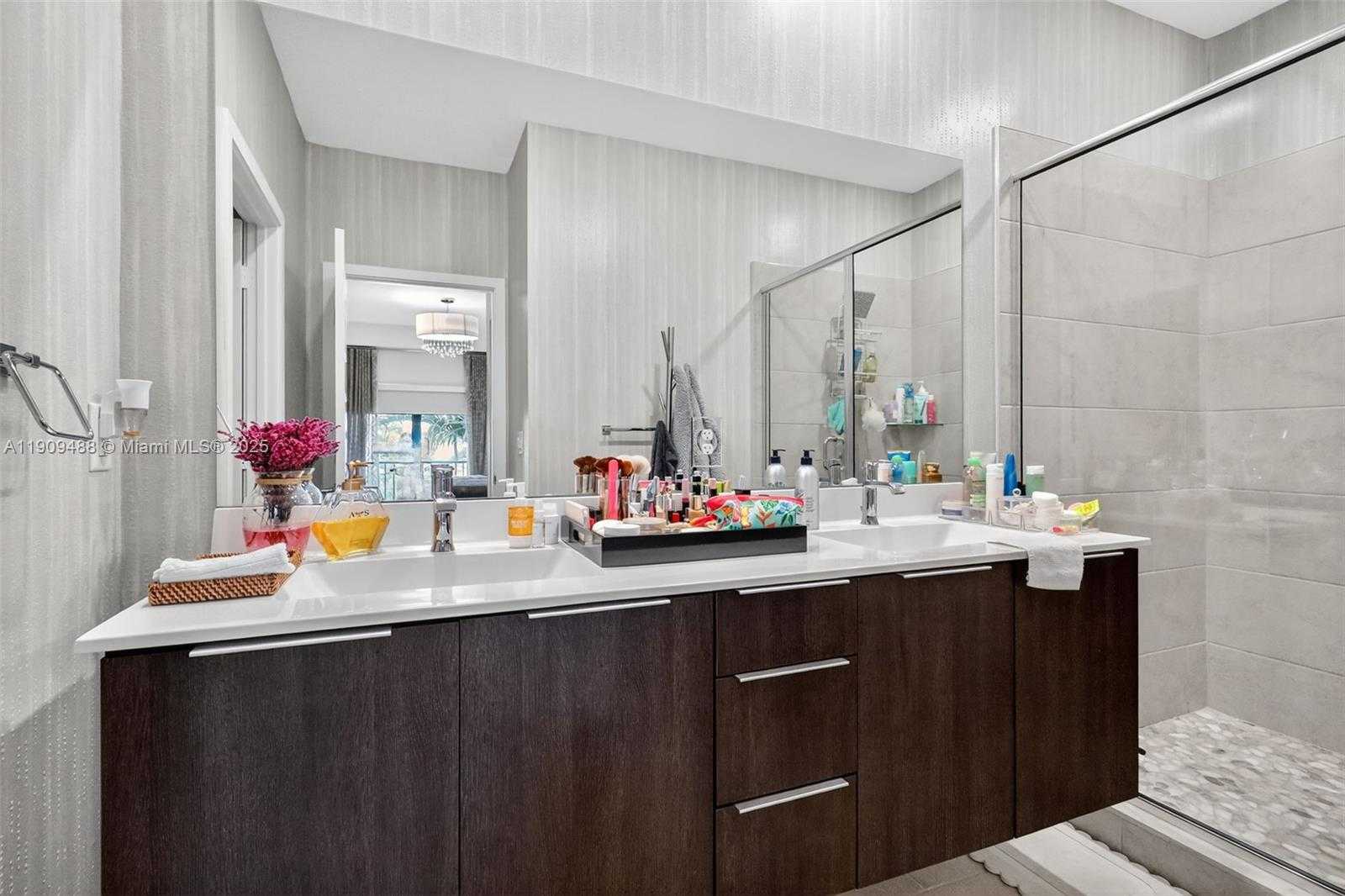 Small Image of 4740 NORTH WEST 84TH AVE, Doral Number 32