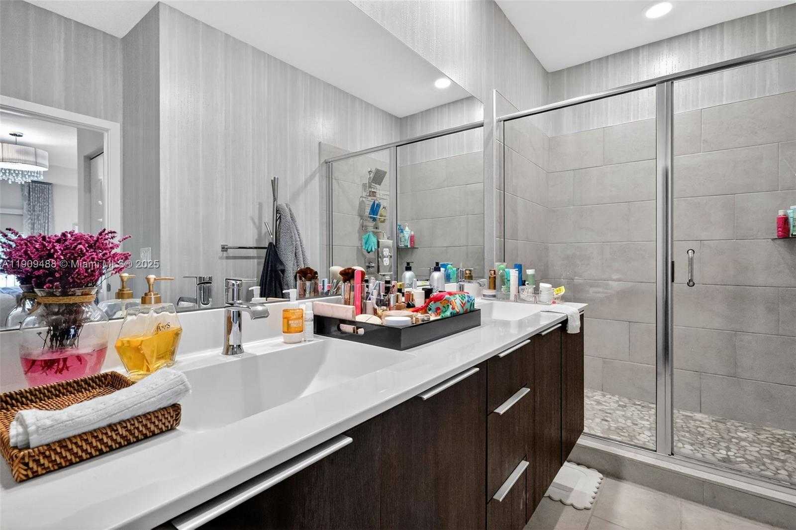 Small Image of 4740 NORTH WEST 84TH AVE, Doral Number 33