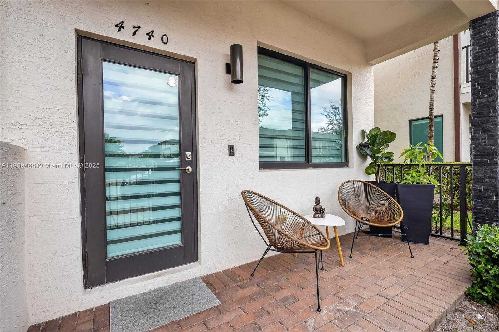 Small Image of 4740 NORTH WEST 84TH AVE, Doral Number 4