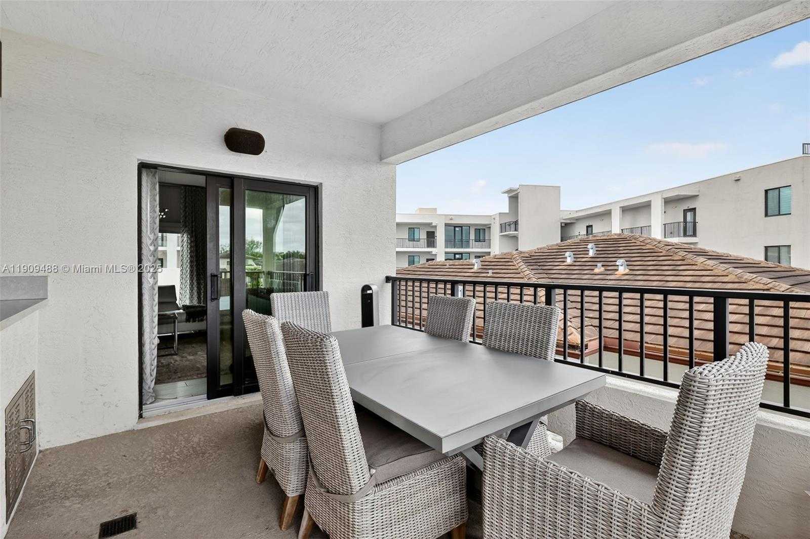 Small Image of 4740 NORTH WEST 84TH AVE, Doral Number 52