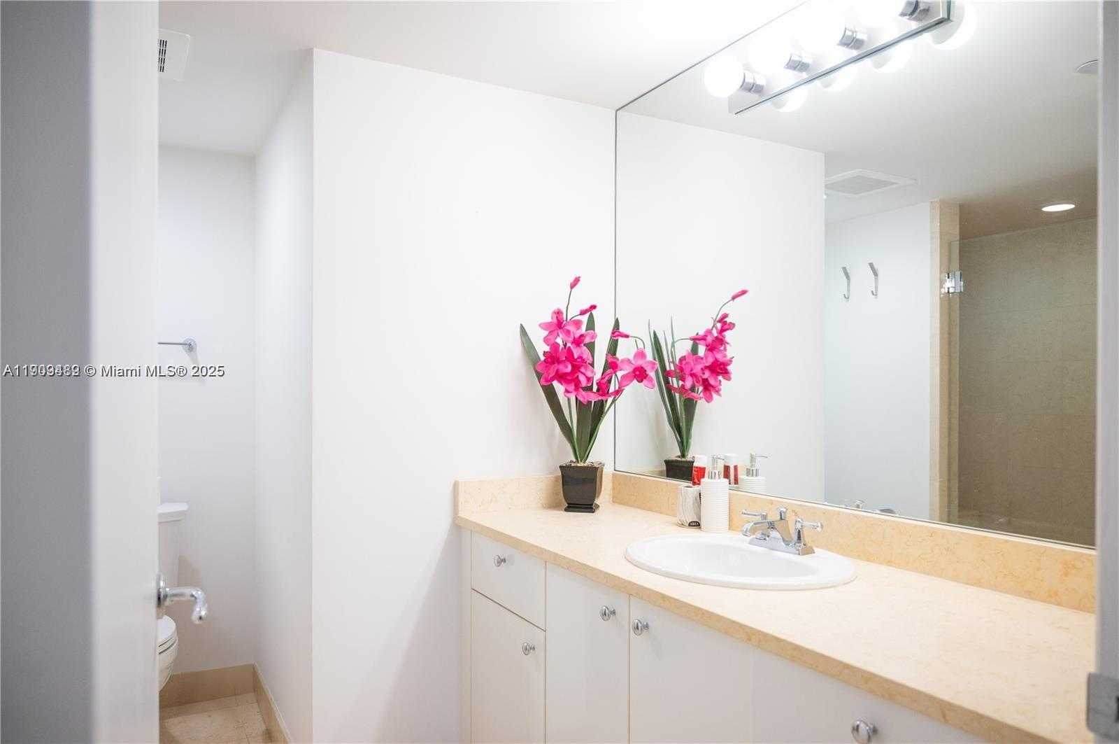 Small Image of 19900 EAST COUNTRY CLUB DR #318, Aventura Number 17