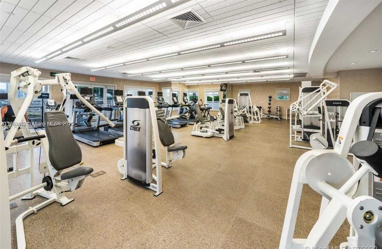 Small Image of 19900 EAST COUNTRY CLUB DR #318, Aventura Number 22