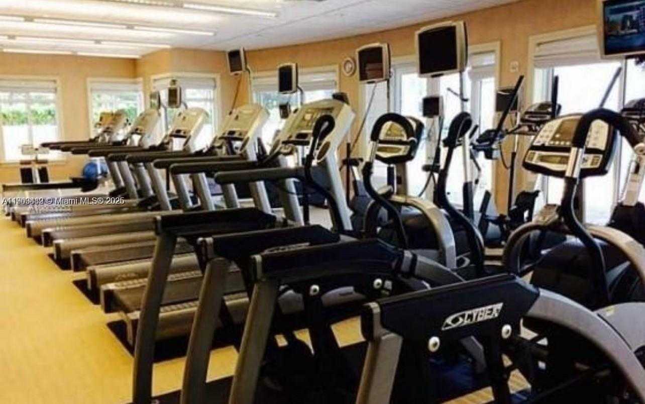 Small Image of 19900 EAST COUNTRY CLUB DR #318, Aventura Number 24