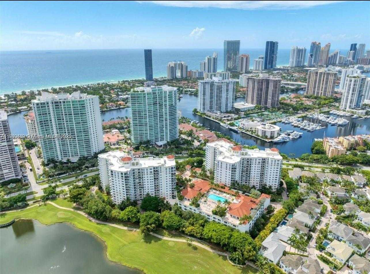 Small Image of 19900 EAST COUNTRY CLUB DR #318, Aventura Number 32