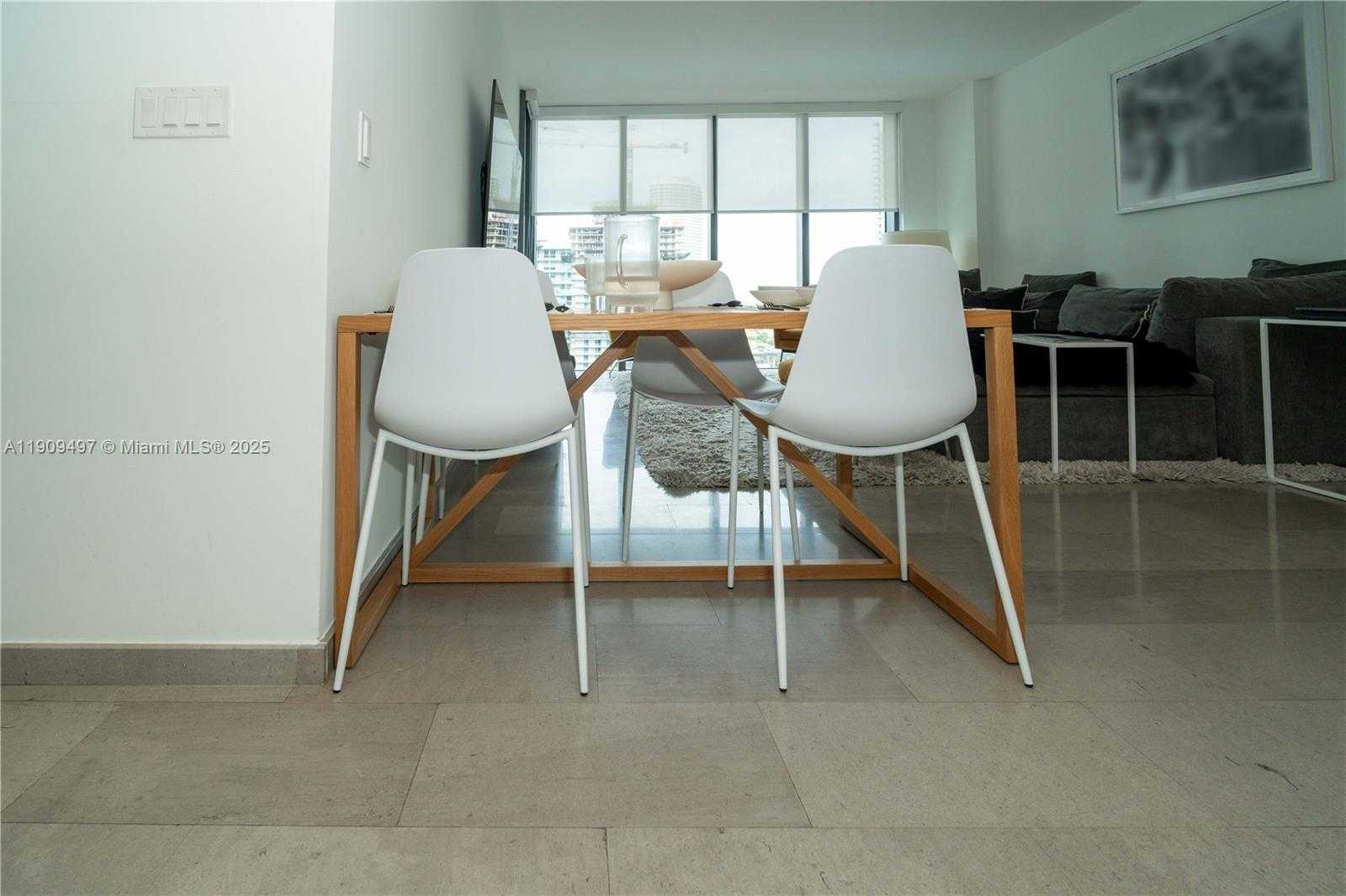 Small Image of 68 SOUTH EAST 6TH ST #2110, Miami Number 11