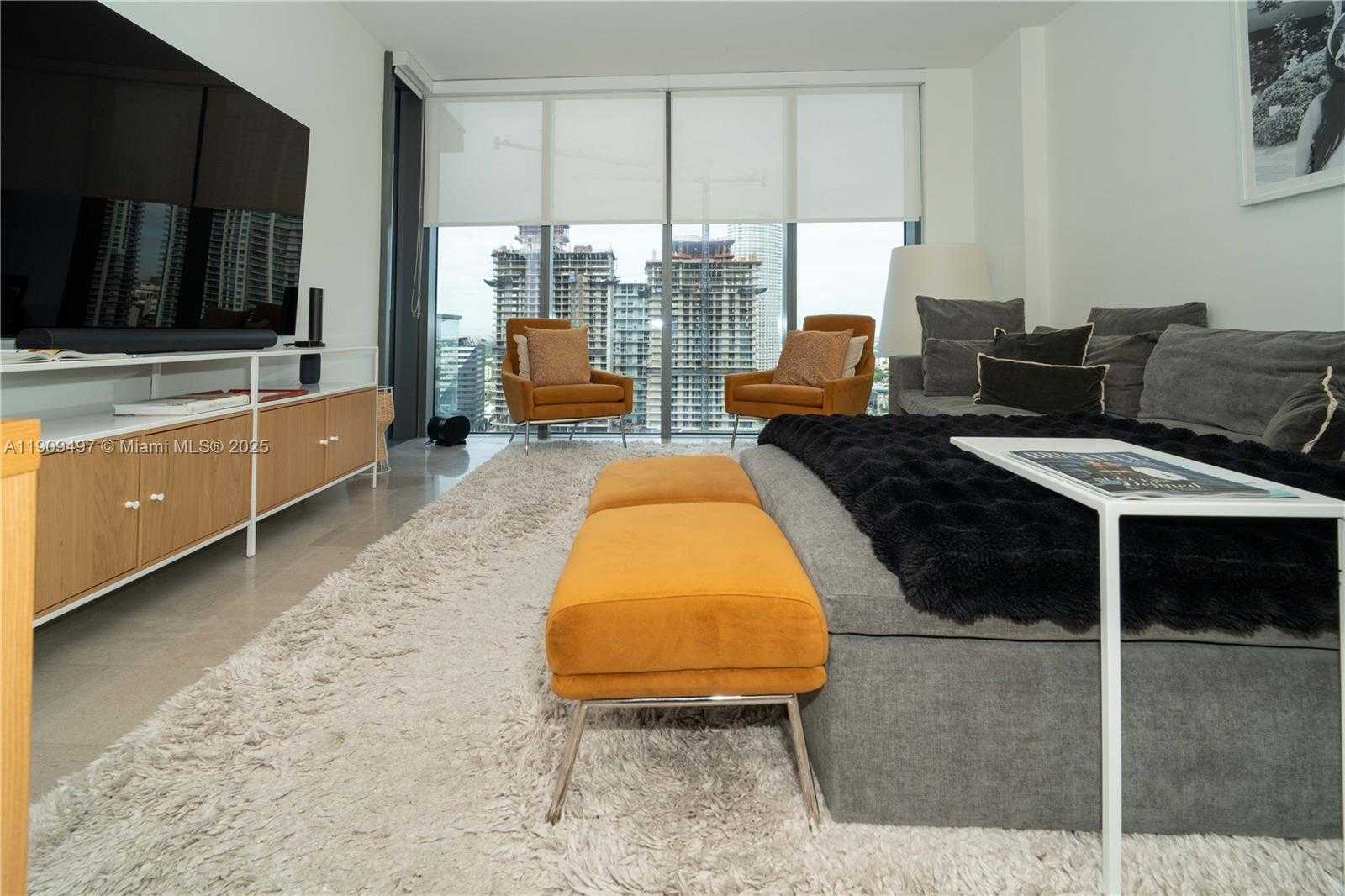 Small Image of 68 SOUTH EAST 6TH ST #2110, Miami Number 13