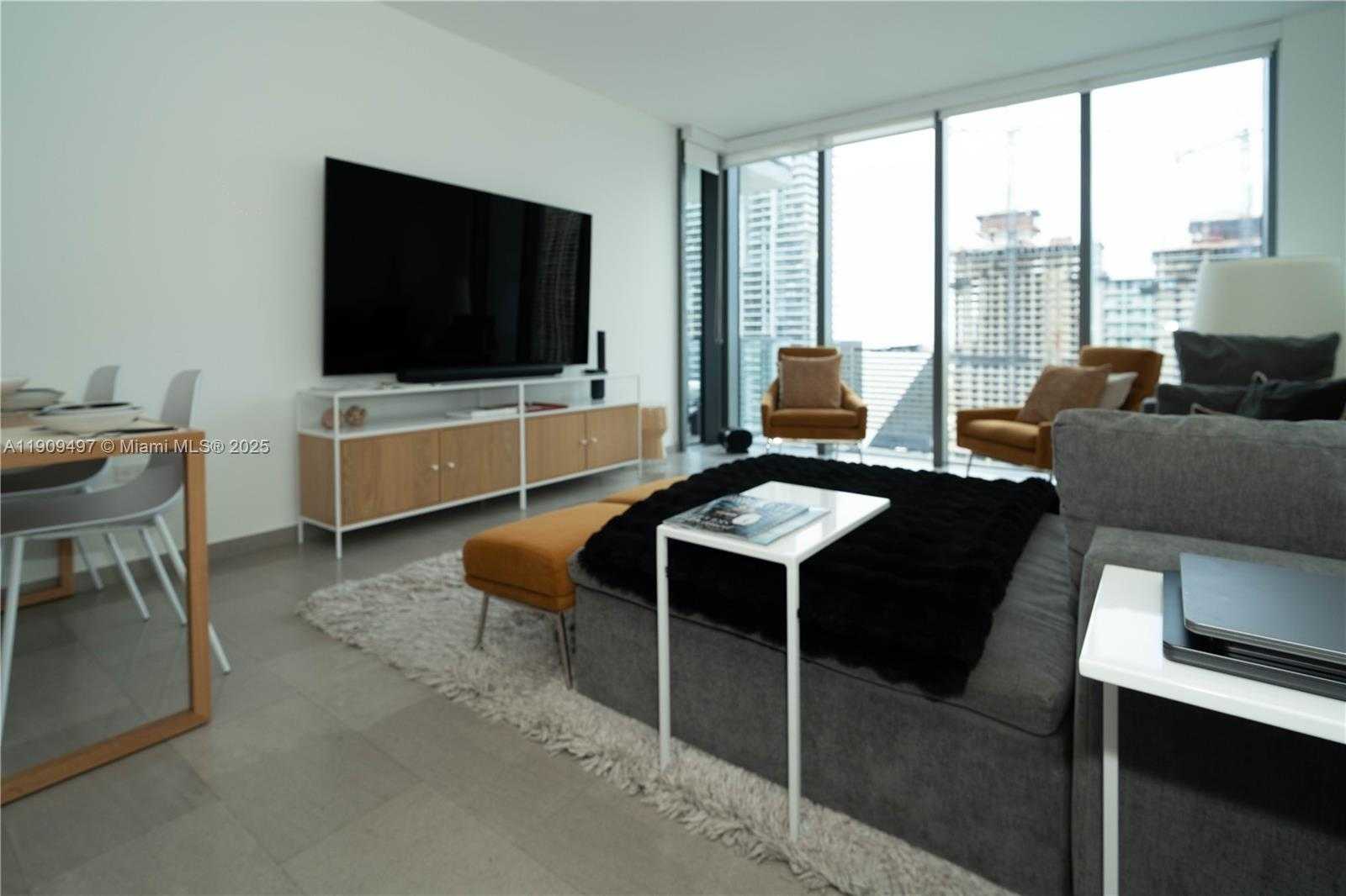 Small Image of 68 SOUTH EAST 6TH ST #2110, Miami Number 16