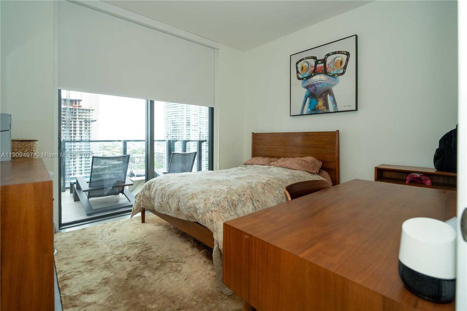 Small Image of 68 SOUTH EAST 6TH ST #2110, Miami Number 25