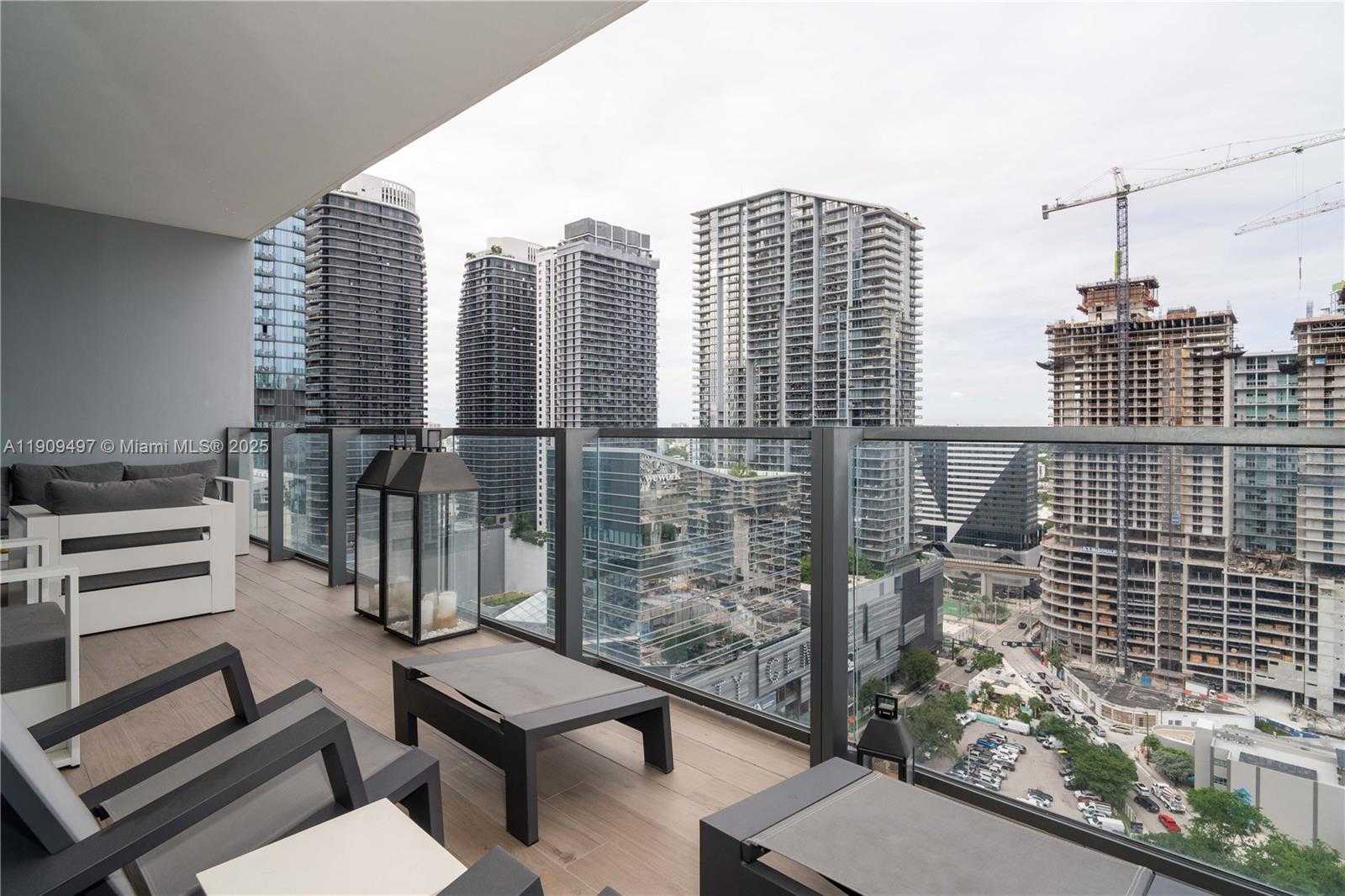 Small Image of 68 SOUTH EAST 6TH ST #2110, Miami Number 41