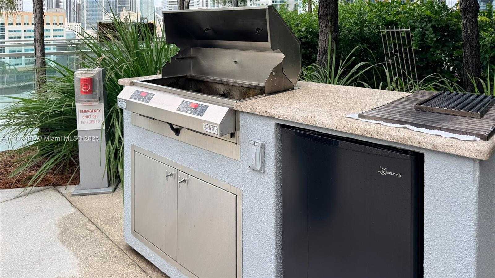 Small Image of 68 SOUTH EAST 6TH ST #2110, Miami Number 62